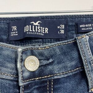 Hollister mid rise jeans size 28